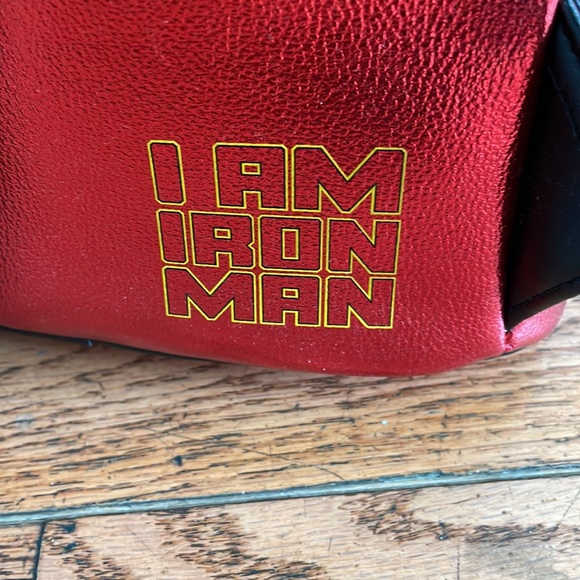 Disney Loungefly medium sized backpack - Picture 10 of 10